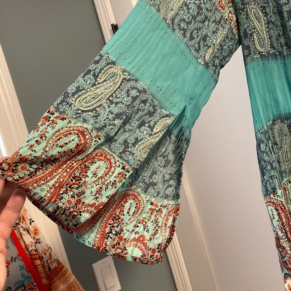 Blouse - Picture 2 of 2